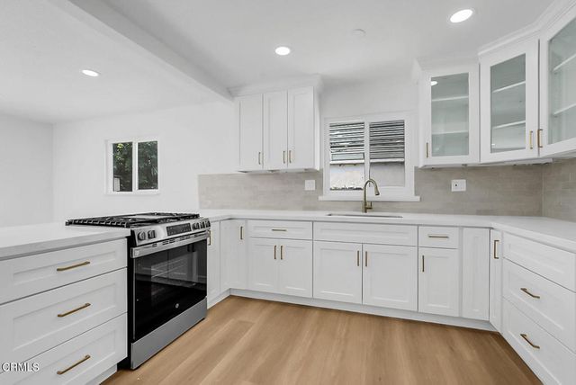 2208 Cornwell Avenue, Modesto, CA 95350