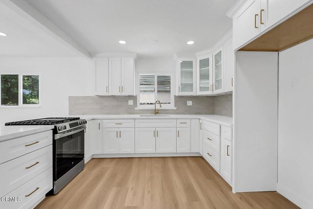 2208 Cornwell Avenue, Modesto, CA 95350