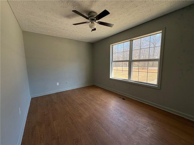 571 Ishman Ballard Road, Newnan, GA 30263