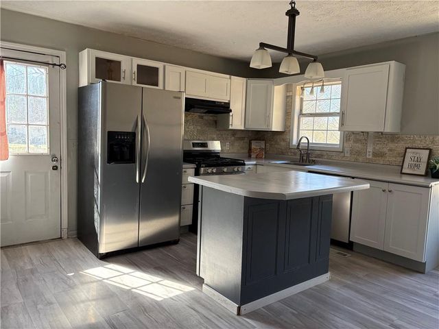 571 Ishman Ballard Road, Newnan, GA 30263