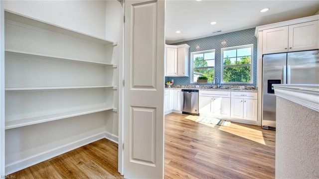 1241 Old Virginia Beach Rd Apt B, Virginia Beach, VA 23451