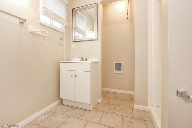6119 Eaton Court, Bedford Heights, OH 44146
