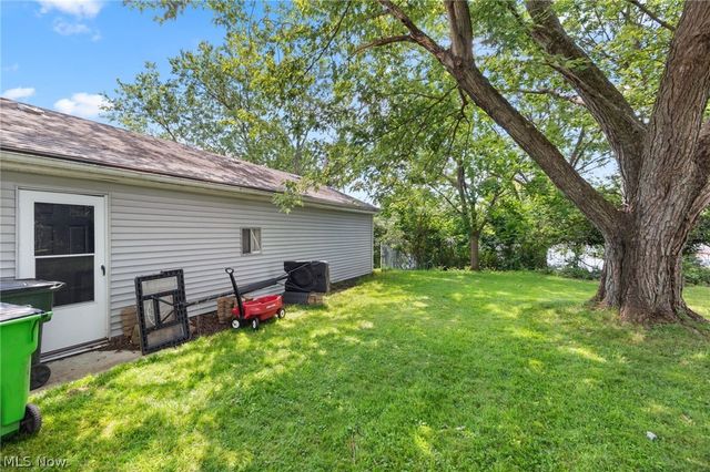 6119 Eaton Court, Bedford Heights, OH 44146