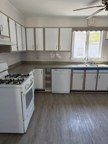 98 Maplewood 2, Gloucester, MA 01930