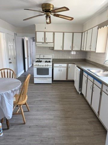 98 Maplewood 2, Gloucester, MA 01930
