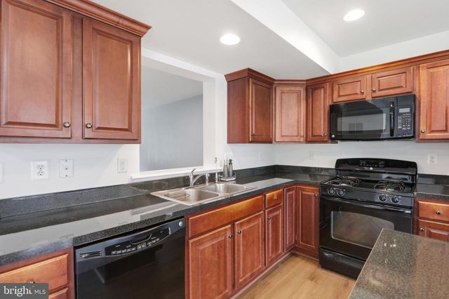 3003 SUNDOWN DRIVE, Chambersburg, PA 17202