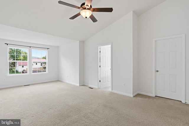 3003 SUNDOWN DRIVE, Chambersburg, PA 17202