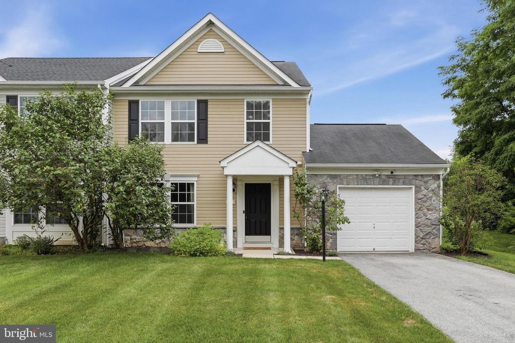 3003 SUNDOWN DRIVE, Chambersburg, PA 17202