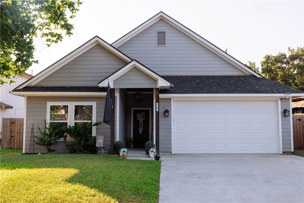 3305 Judythe Court, Bryan, TX 77803 — exterior