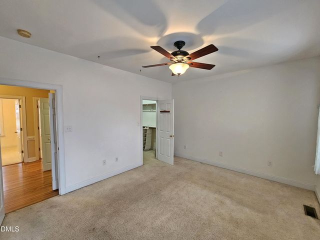 7 Edgewater Drive, Smithfield, NC 27577