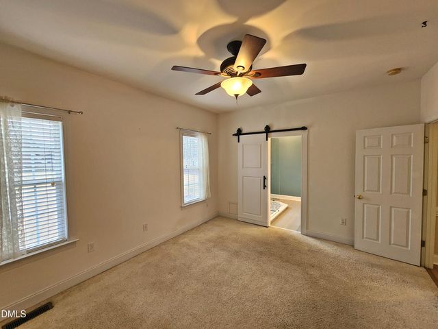 7 Edgewater Drive, Smithfield, NC 27577