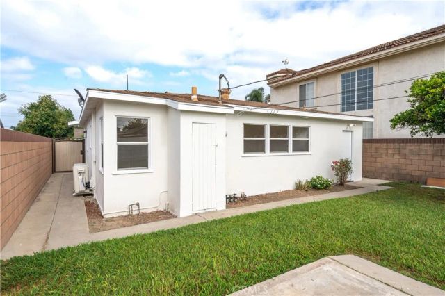 18103 Seine Avenue, Artesia, CA 90701