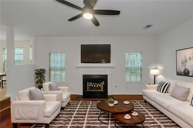 128 Northtowne Cove, Stockbridge, GA 30281