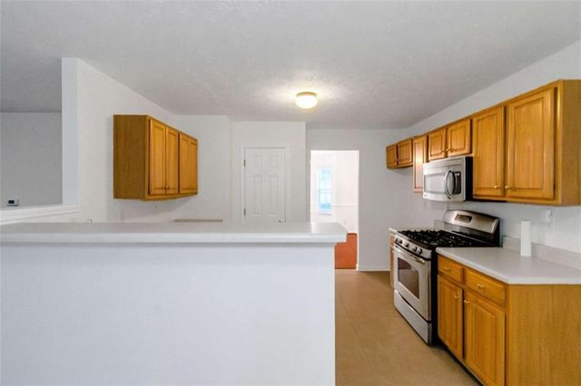 128 Northtowne Cove, Stockbridge, GA 30281