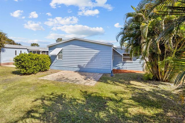 2969 Fiddlewood Circle, Port St. Lucie, FL 34952