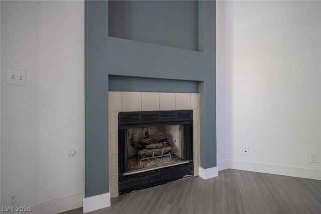870 North Sloan Lane 204, Las Vegas, NV 89110