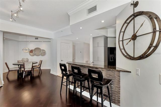 100 CENTRAL AVENUE H716, Sarasota, FL 34236