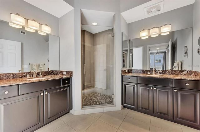 100 CENTRAL AVENUE H716, Sarasota, FL 34236