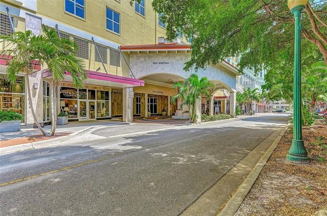 100 CENTRAL AVENUE H716, Sarasota, FL 34236