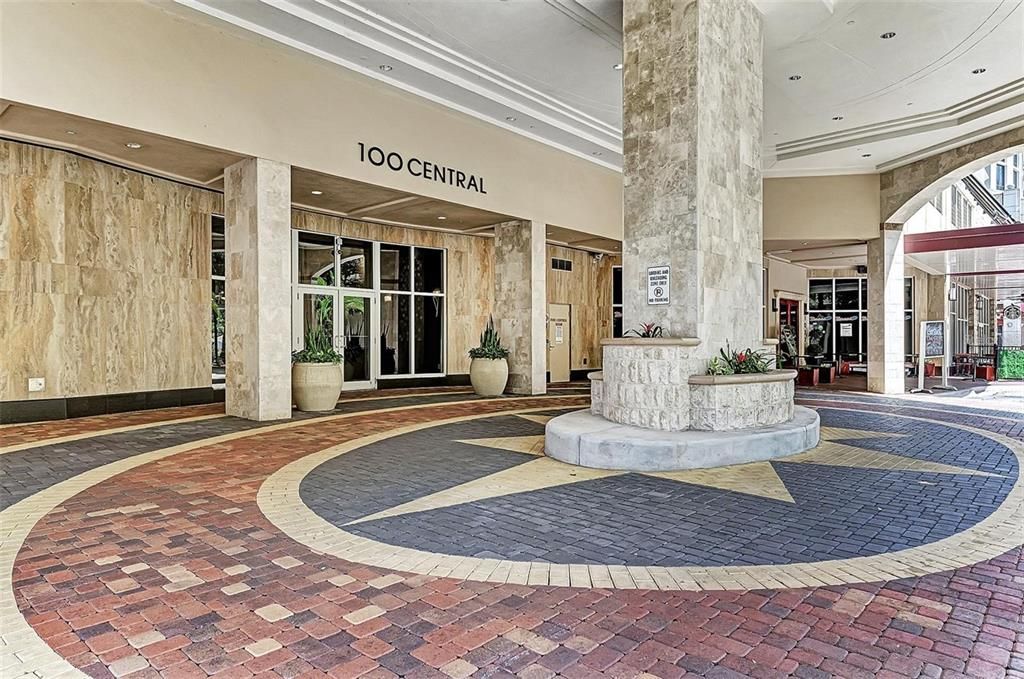 100 CENTRAL AVENUE H716, Sarasota, FL 34236