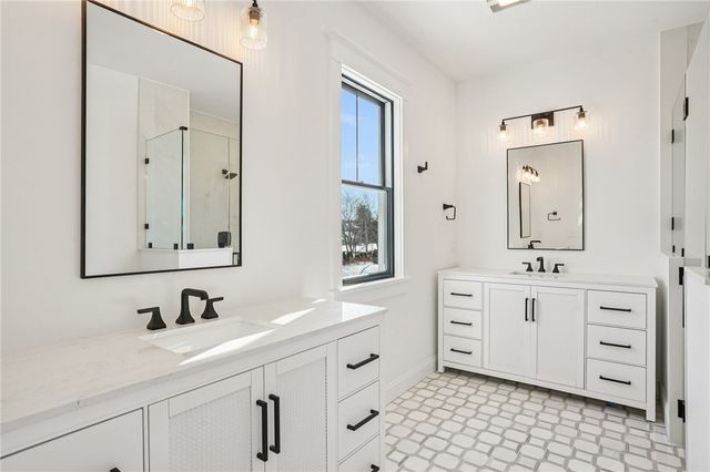 5 Lookout Lane, Portsmouth, RI 02871