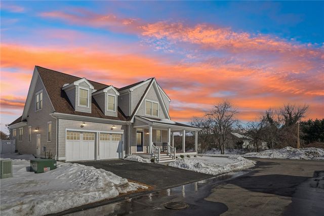 5 Lookout Lane, Portsmouth, RI 02871