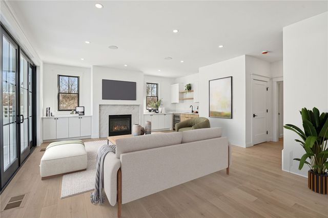 5 Lookout Lane, Portsmouth, RI 02871