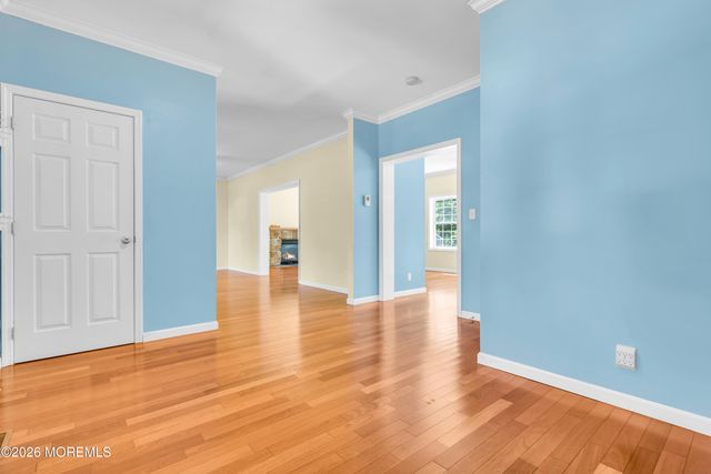 563 Vanderbilt Avenue, Bayville, NJ 08721