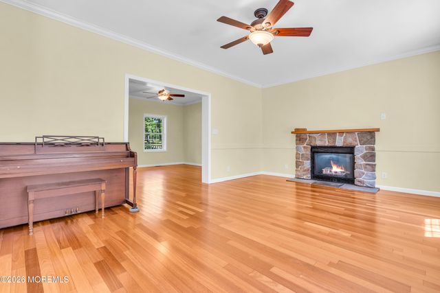 563 Vanderbilt Avenue, Bayville, NJ 08721