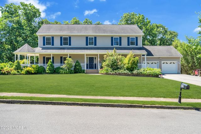 563 Vanderbilt Avenue, Bayville, NJ 08721