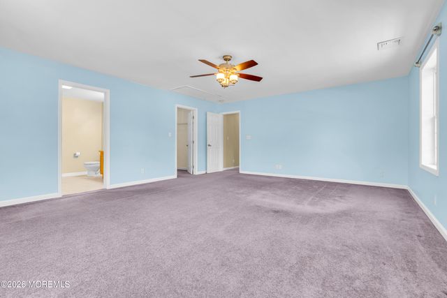 563 Vanderbilt Avenue, Bayville, NJ 08721