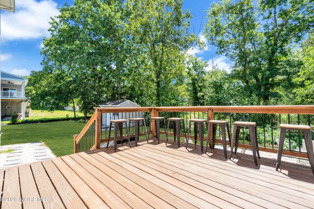 563 Vanderbilt Avenue, Bayville, NJ 08721