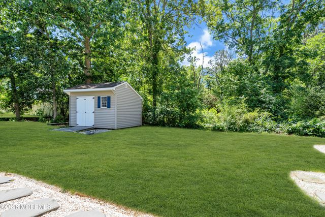 563 Vanderbilt Avenue, Bayville, NJ 08721