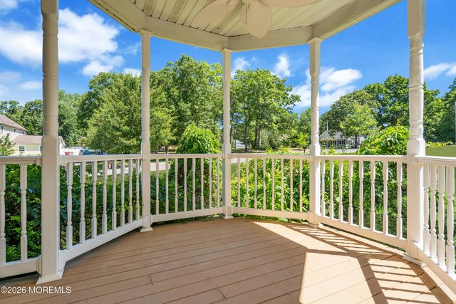 563 Vanderbilt Avenue, Bayville, NJ 08721