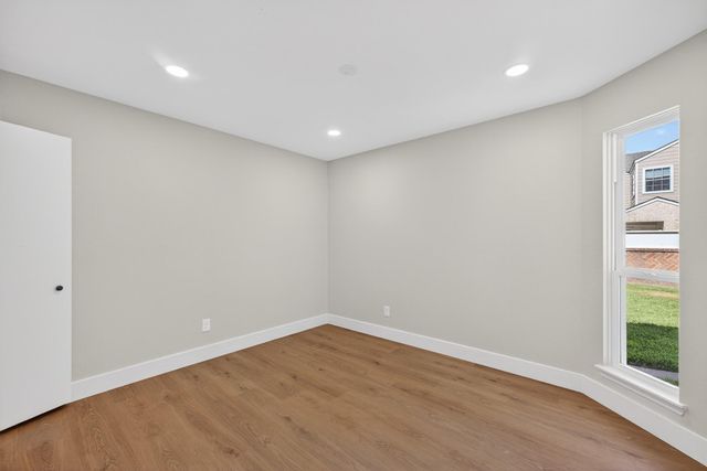 2302 Ashford Hollow Lane, Houston, TX 77077