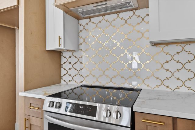 2302 Ashford Hollow Lane, Houston, TX 77077