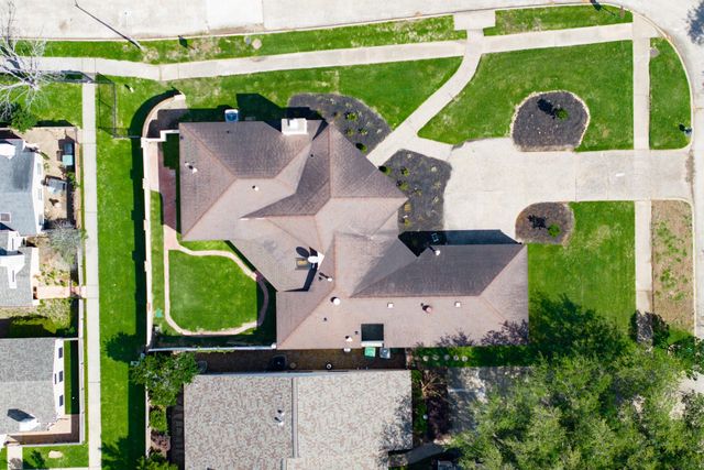 2302 Ashford Hollow Lane, Houston, TX 77077