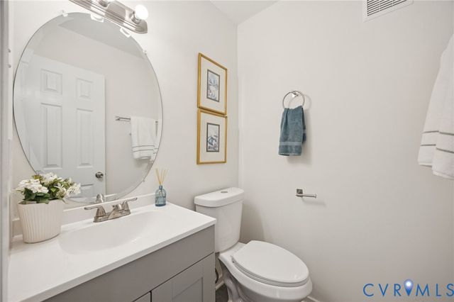 11419 Briarhurst Rd, North Chesterfield, VA 23236