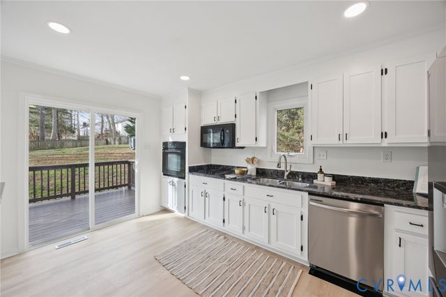 11419 Briarhurst Rd, North Chesterfield, VA 23236