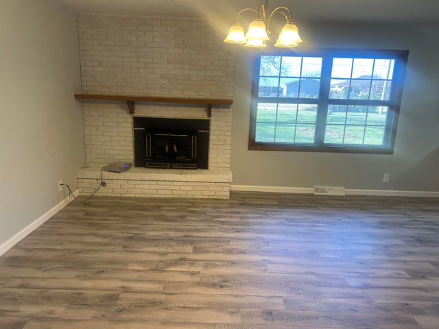 2052 Leland Way, Salina, KS 67401