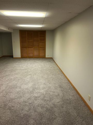 2052 Leland Way, Salina, KS 67401