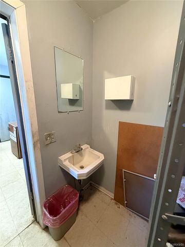 1062 Main Street, Limon, CO 80828
