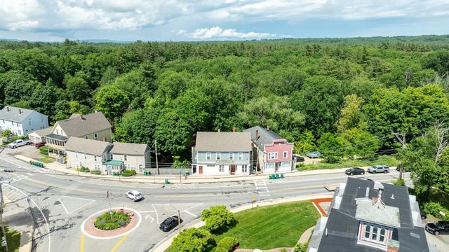 58 Pickering Road, Rochester, NH 03867