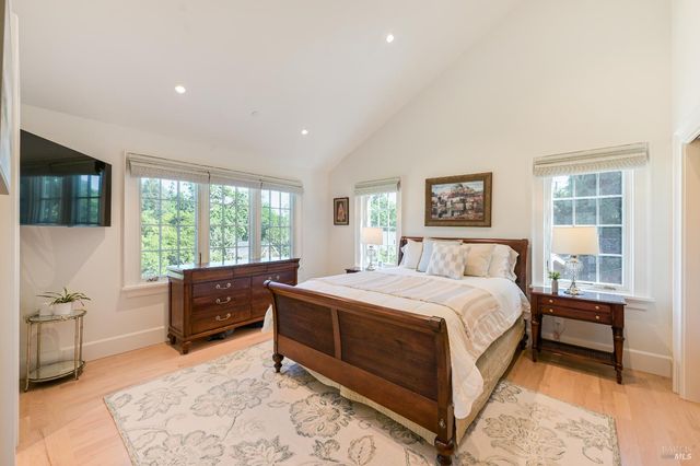 216 Laurel Ave, San Anselmo, CA 94960