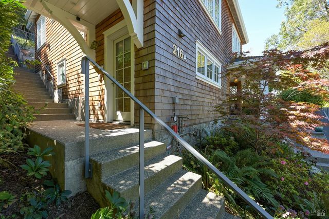 216 Laurel Ave, San Anselmo, CA 94960