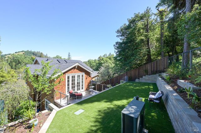 216 Laurel Ave, San Anselmo, CA 94960
