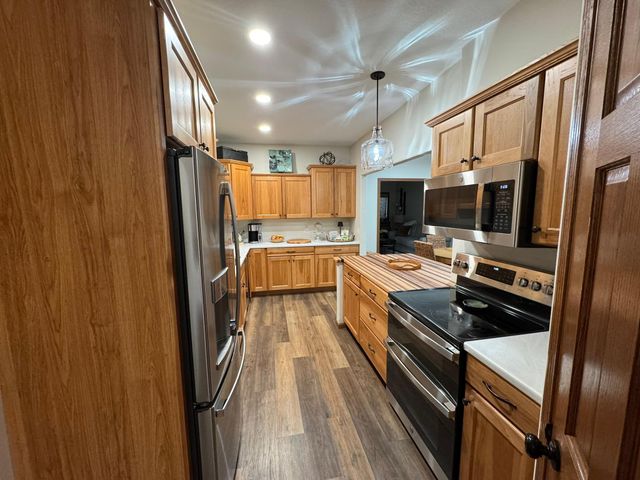 224 25th Street SE, Willmar, MN 56201