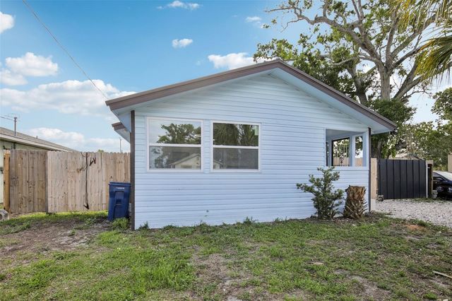 1712 3RD AVENUE W, Palmetto, FL 34221