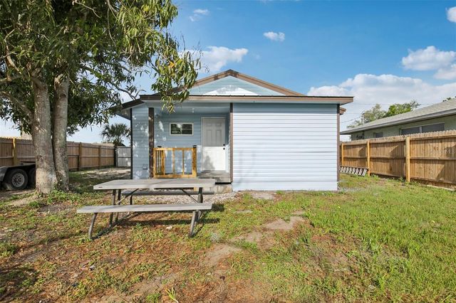 1712 3RD AVENUE W, Palmetto, FL 34221