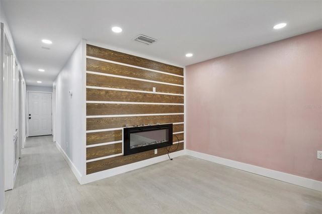 1712 3RD AVENUE W, Palmetto, FL 34221